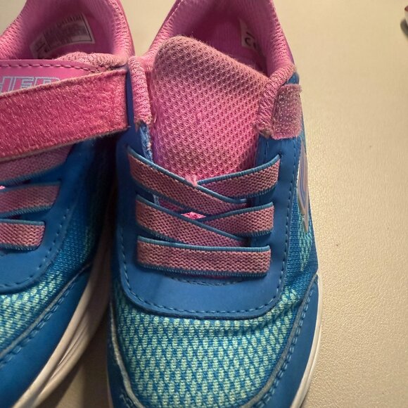 3/$30 - Toddler Size 8 Sketchers Shoes - Picture 7 of 8